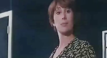 sex bán thân trả nợ Họ thoát khỏi tinh thần nổi sex han quoc loạn của những con búp bê với một nhóm quái.